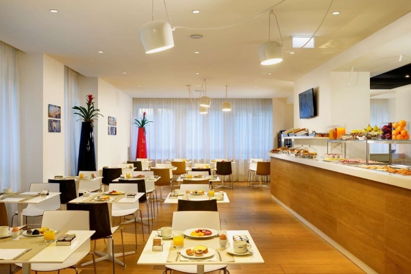 UNAHOTELS Century Milano